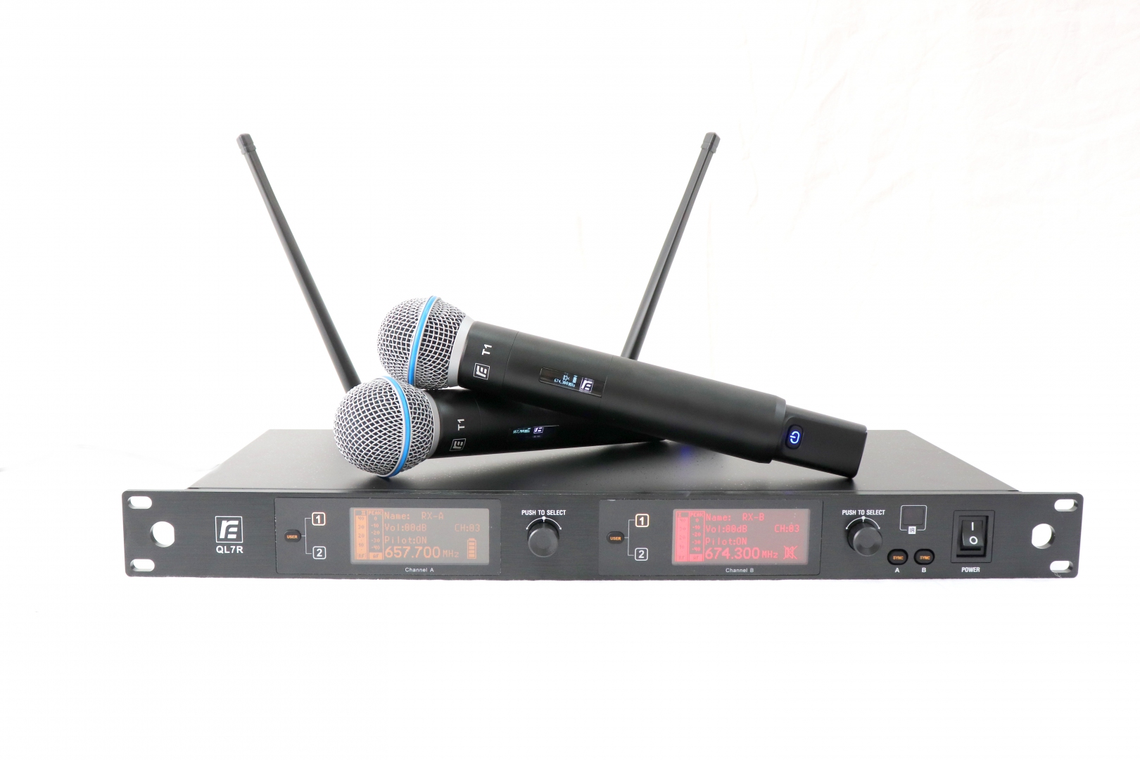 RFIntell QL7R/T1-B 720,500-754,000 МГц 2-канальная радиосистема с 2-мя ручными микрофонами в Межгорье